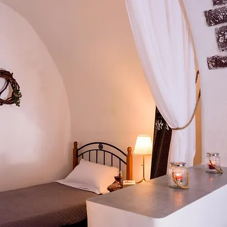 Semesterbostad Casa Delle Botti Cave House Santorini Oia *