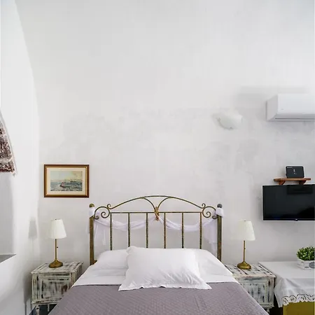 Semesterbostad Casa Delle Botti Cave House Santorini Oia *